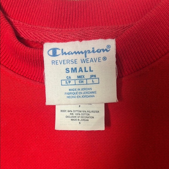 Vintage Champion Red Crewneck sweatshirt - Picture 2 of 10